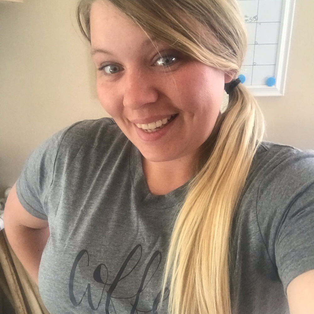 Meet your Posher, Courtney